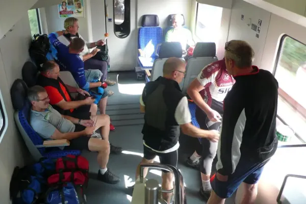 2014-tour21-009914077D5-95D7-DC96-0C21-332D01BCF997.webp