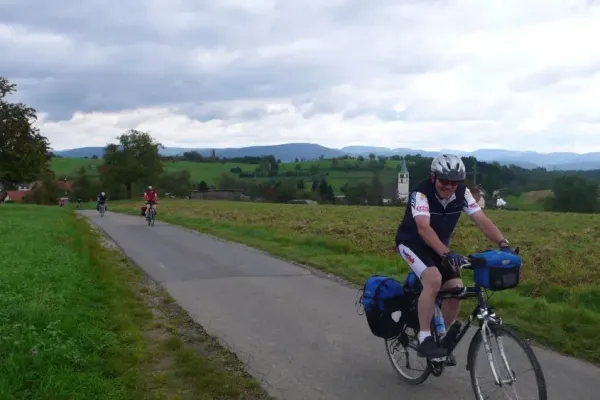 2014-tour21-072B7FFE128-75F5-7B6C-8000-56C59AC36436.webp