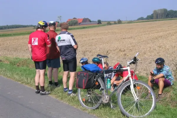 2005-tour12-039749D8667-F767-A85C-8401-00F973420461.webp