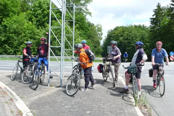 2009-eroeffnungstour-0043521CC6B-28E4-6F1A-98B0-963D7CB48C09.webp
