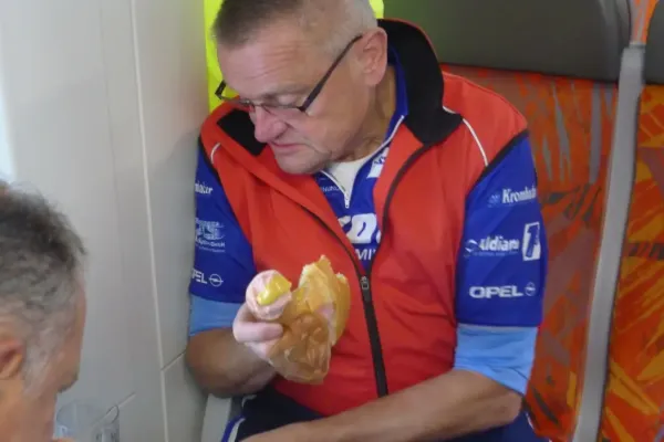 2019-tour26-006B4648F68-AAF9-0511-042F-C556881BCD55.webp