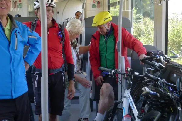 2019-tour26-0142226B453-E988-5974-94F6-88750366C1F7.webp