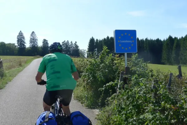 2019-tour26-1801AFFBBC9-6FB4-33B8-CF81-4B19F096DF89.webp