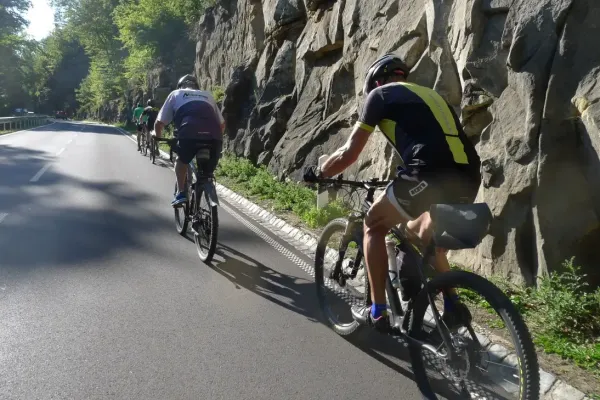 2019-tour26-25933403295-FCFB-3C6D-4F82-5E74884850DD.webp