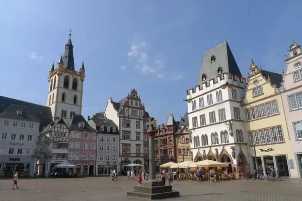 2019-tour26-312C1C6D0C0-A46F-F1A6-0BF0-159779442455.webp