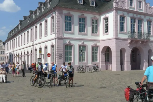 2019-tour26-323A8F44E08-9528-064F-3DE2-AC1709012486.webp