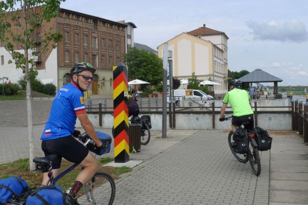 oder-neisse-2020-352653BC627-9B38-D906-CE20-C4472F87F94F.jpg