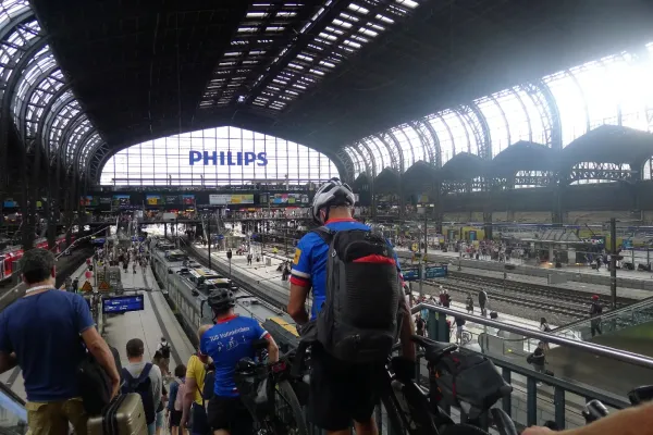 2022-tour29-01764A48FCC-279F-EFD7-202C-746BEA55FAFD.webp