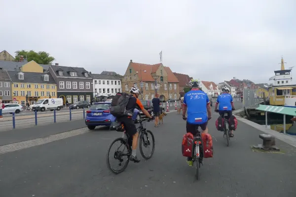 2022-tour29-04187D1CFDE-C5EC-50B0-CE19-7C223F11B29B.webp