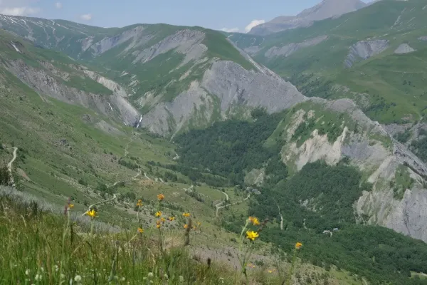 2023-alpenx9-47668D82DA4-6C67-241F-EB1B-DC9E19346EA4.webp