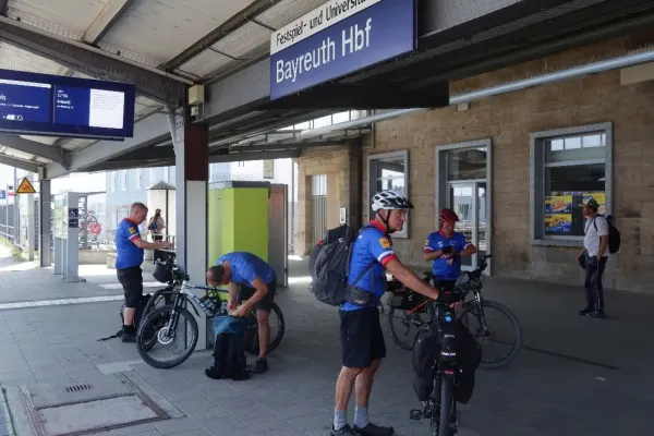 2023-tour-nr30-02252A24CB7-A077-297C-8AEA-C91199E173F1.webp