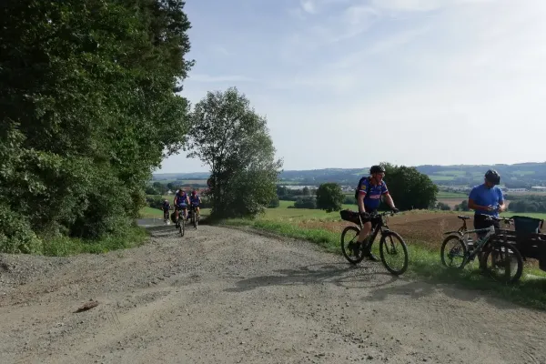 2023-tour-nr30-060F9E34073-F80E-6D72-1A8B-E65199F594FB.webp