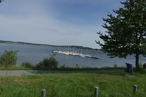 2023-tour-nr30-08929F2AAFB-EBBA-F7D6-1147-C8CEEC69C0E0.webp