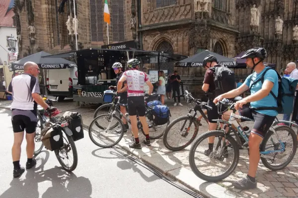 2023-tour-nr30-2034B1ACAC6-3236-F35C-6782-8C6FFCBF249E.webp