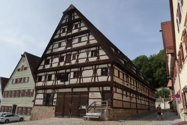 2024-tour-nr-31-1275D09192F-5981-C3F6-33CE-8F563E4ADE11.webp