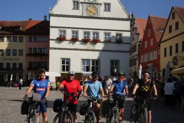 2024-tour-nr-31-234FFAF242C-D41D-E2B0-B1B4-36B328374F01.webp