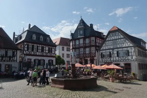 2025-eroeffungstour-075A262F4C0-F18D-3421-1CFE-29C55A46624F.webp