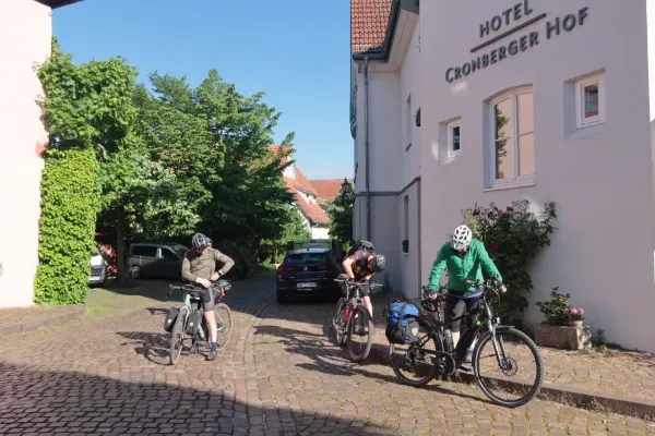 2025-eroeffungstour-12176B92E47-5D98-66C1-60B1-B4F47FCDBC5A.webp
