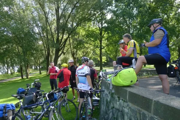 2015-tour22-0072FFBA3CF-DEB9-76F9-4040-31AD600D7787.webp