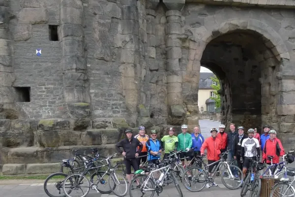 2015-tour22-05526E8D5BC-7E75-4FFD-0A35-30BA2ABFC088.webp