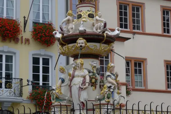 2015-tour22-06965D5FADC-0583-0C2A-BDF4-7369C6890458.webp