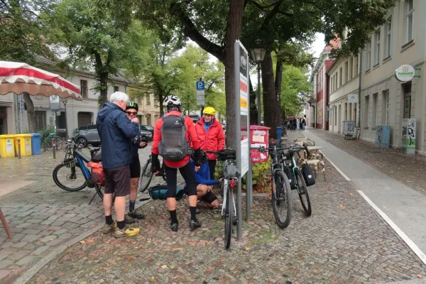 2025-tour32-130809B0E01-8879-3EDA-20FA-43A25BC41194.webp