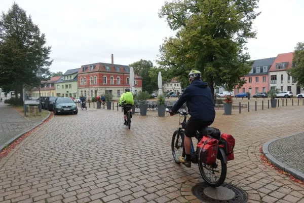 2025-tour32-327EAD29E14-B849-49D5-6ED6-3726D26B0B52.webp