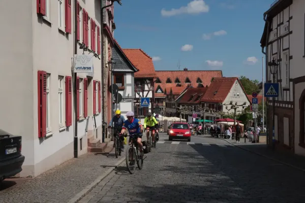 2026-eroeffungstour-02554359AF3-CC7E-4117-47D4-6F54BEBCA704.webp