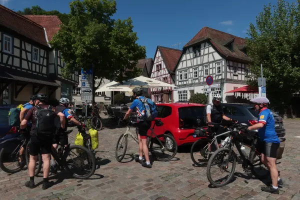 2026-eroeffungstour-031808ACBF6-F4B5-93DF-966E-22CADCEDD234.webp