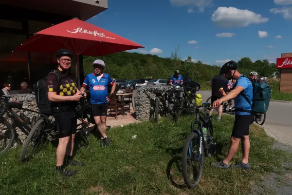 2026-eroeffungstour-041718B1E66-A879-A949-9AA1-29614BA57852.webp