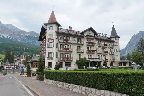 2026-alpenx12-1848E145E3F-F336-B701-C1A3-7A1E199EF3E5.webp